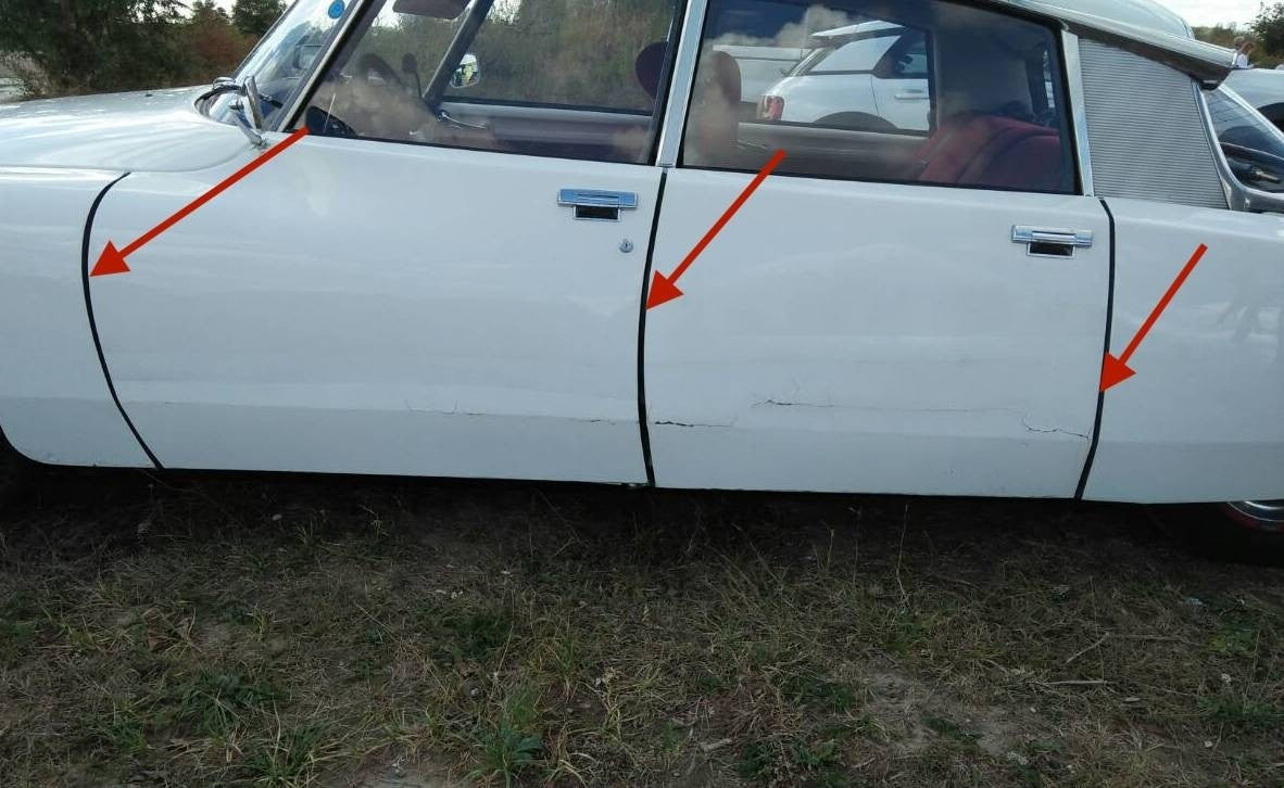 Rubber (with metal rod) set [6] for doors and rear fender (L 700) Citroën ID/DS