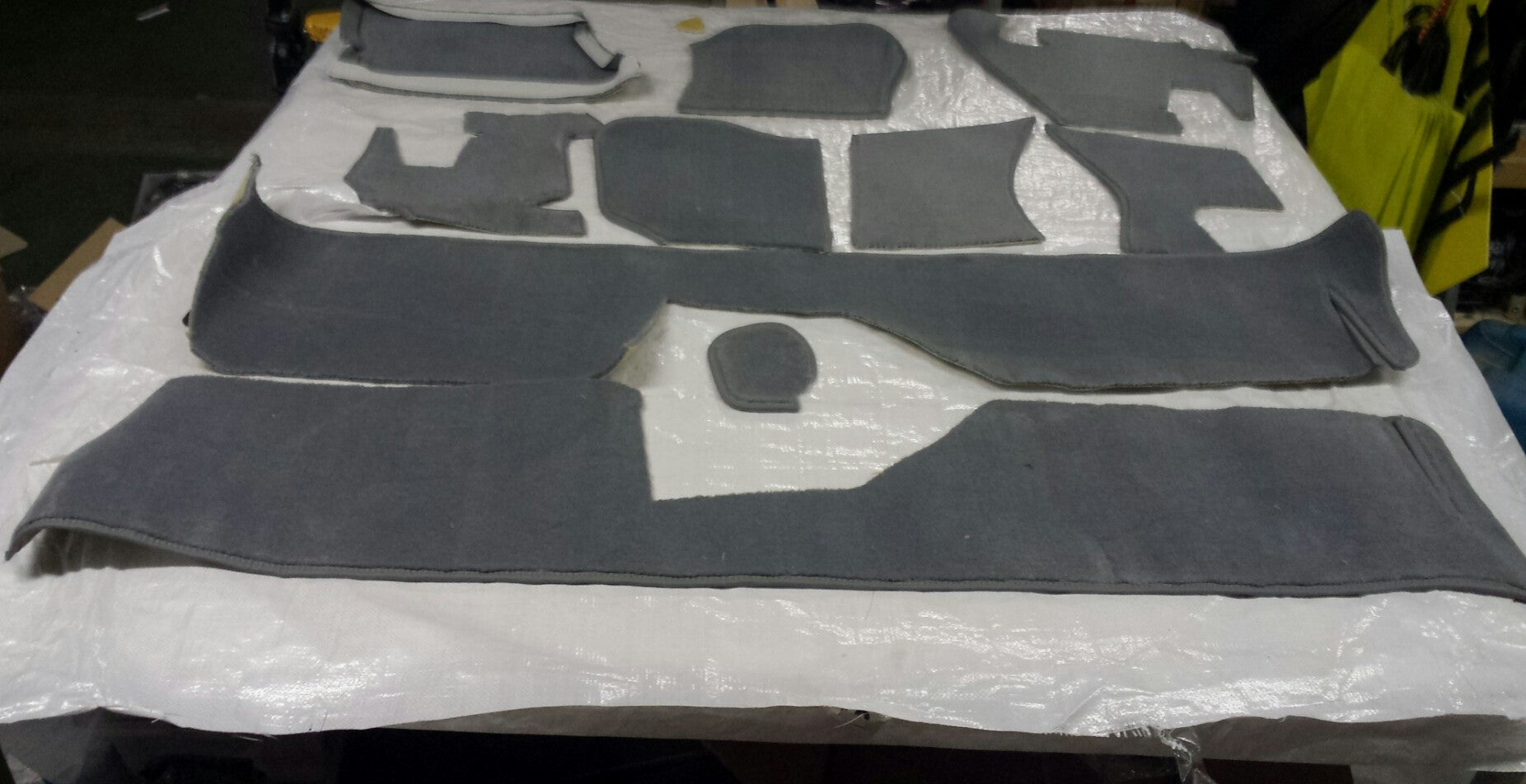 Full carpet set with foam grey Citroën ID/DS