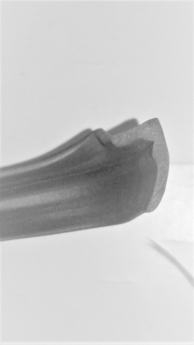 Foam rubber strip under the roof located above the rear window [L1180] Citroën ID/DS