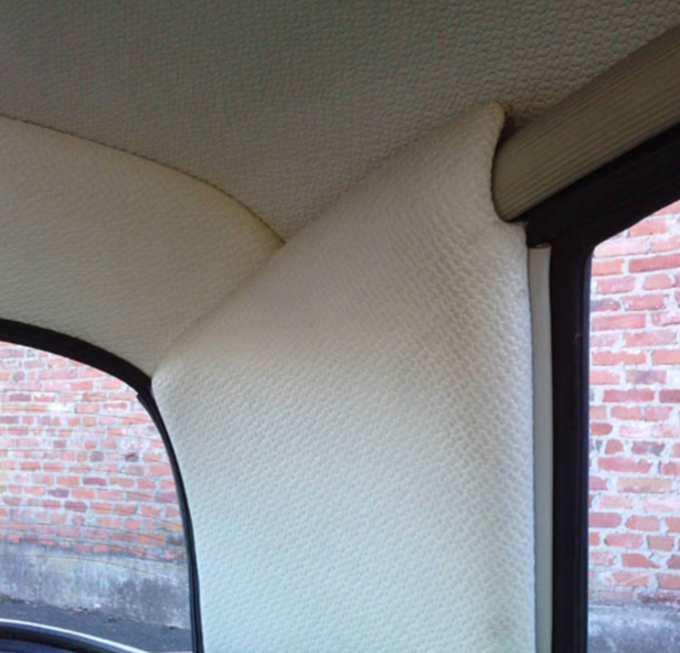 Upholstery set[2]for side trim of the C pillar Citroën ID/DS