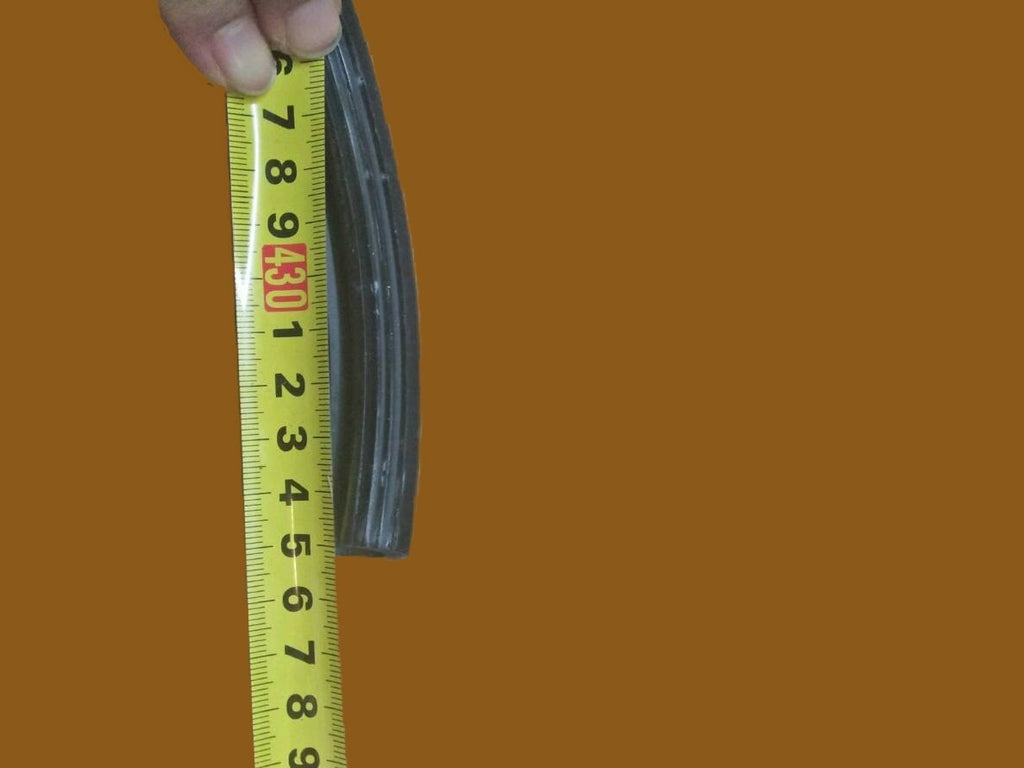 Rubber strip for screwed-on roof (L 4360) Berline Citroën ID/DS
