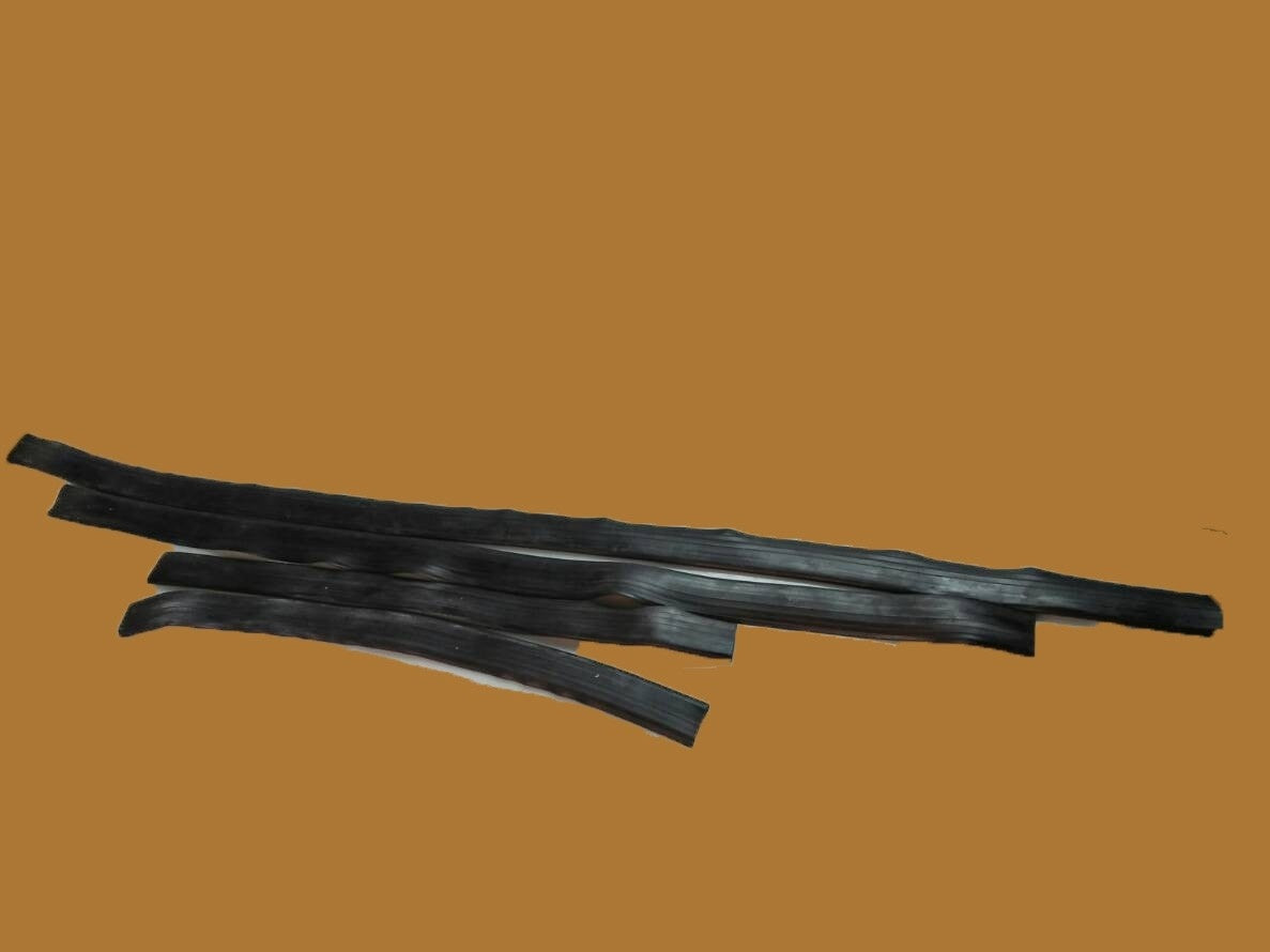 Rubber set under rear boot of Berline [4: 1 x L 1240 1 x L 1000 2 x L 600] Citroën ID/DS