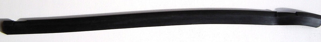 Rubber between front R fender and bumper from 69 Citroën ID/DS