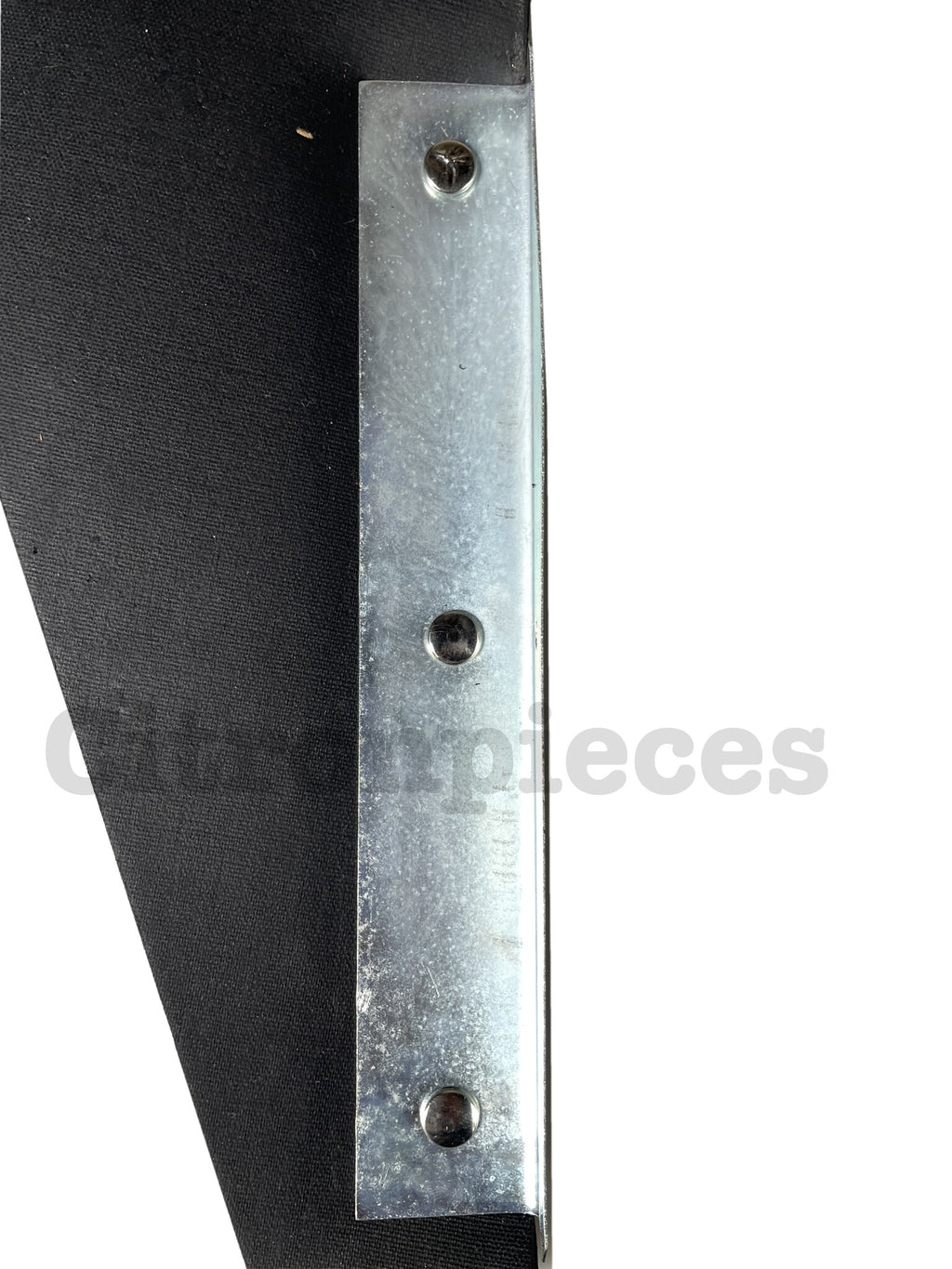 322.958.500: Mud flap set behind front jack support, Left and Right, for Citroën ID/DS. The metal on the mudflaps is NOT stainless steel, as this would make your chassis rust faster. Read more.
