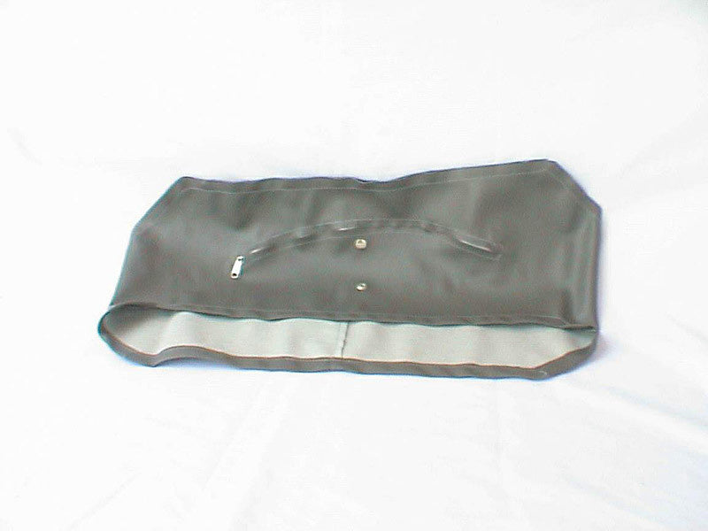 Leatherette conduct with zipper placed in front of the radiator from 66 Citroën ID/DS