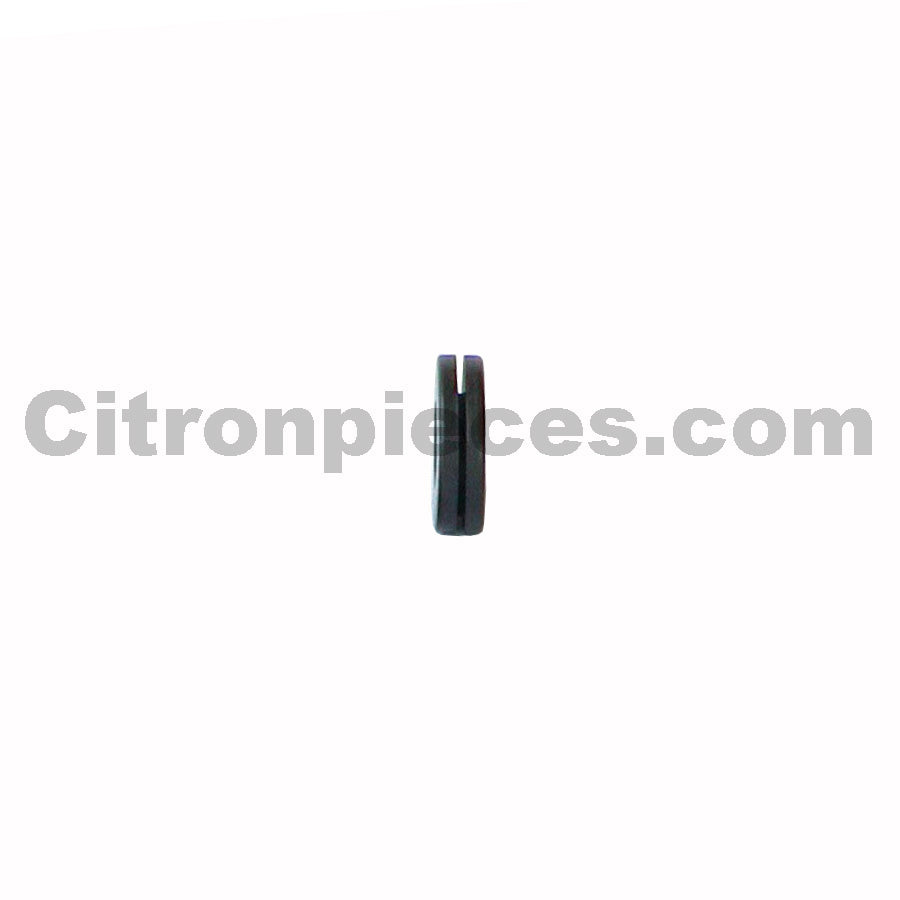 Rubber ring around LHM/LHS hose where hose passes battery bracket Citroën ID/DS