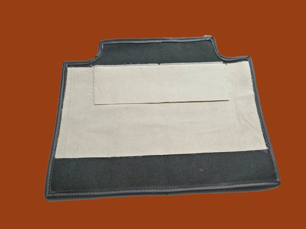 Carpet piece grey fastened to back of front seat Citroën SM