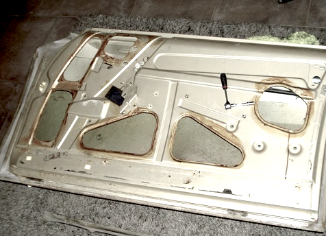 Set of platic sheets for inside of doors under door panel(20 pre-cut sheets in the correct shape for 1 car) Citroën SM