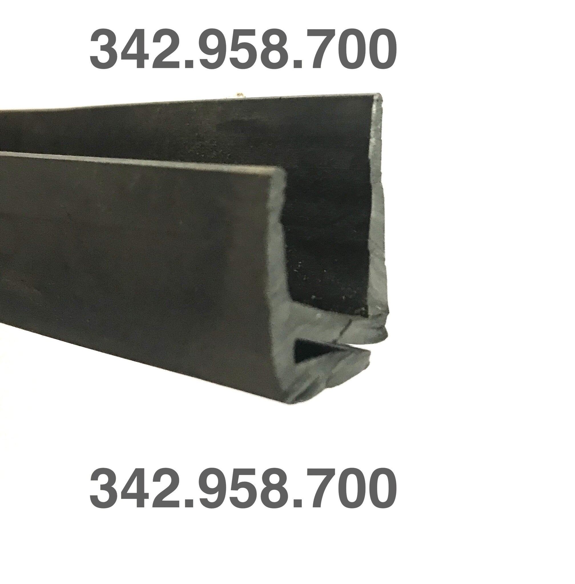 342.958.700: Rubber strip under sliding window of door (set of 4 pieces) [L=910mm], Ami