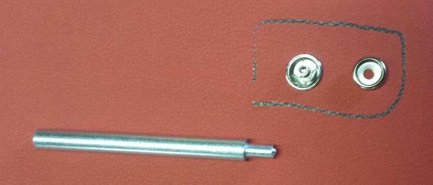 Druckknopfsatz mit Werkzeug Citroën