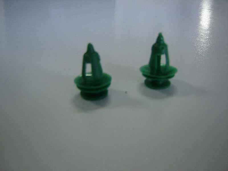 Clip for door panel (plastic round)[10]