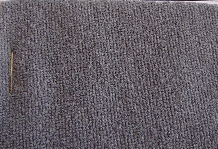graues Tuch (Preis pro Meter Breite +/- 150 M)