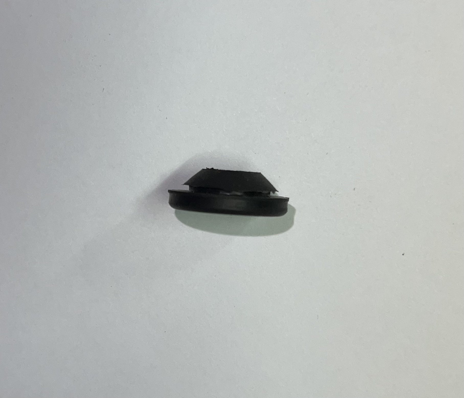 Small rubber in front door Citroën ID/DS