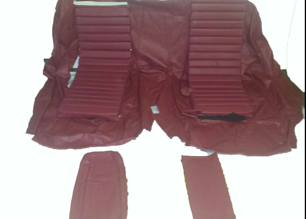 Original rear bench cover red leather (seat: 1 piece back: 4 pieces) Citroën SM